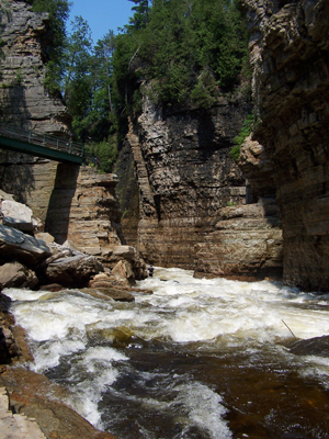 Mike's Hole (lead-in)