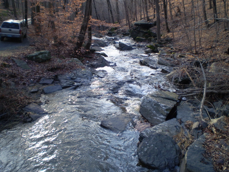 Entry to "Right Out Of Hell" at Horizon Line