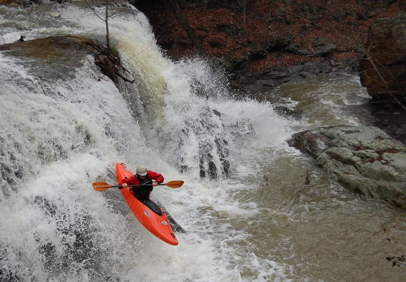 Curtain Falls a.k.a. Looking Glass Falls
