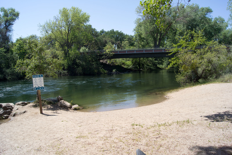 Knight's Ferry Public Park