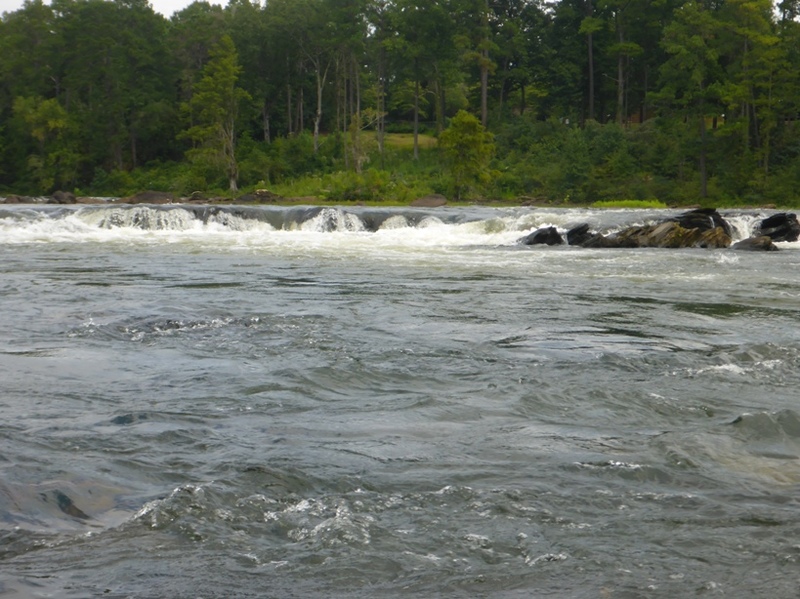 Ledge/Hole rapid above falls (river right)
