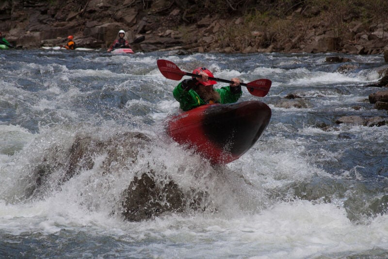 Crisscross / Double Hole