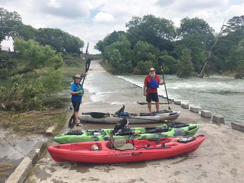 Blanco CR 407 (Chimney Valley Road)