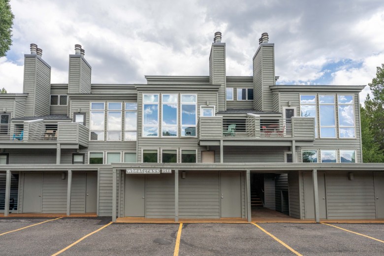 County Rd 122/Red Bud Ln