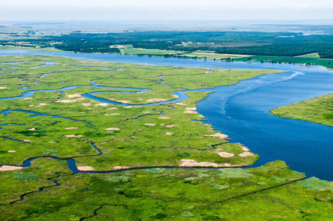 Drainage area ~6.8 square miles.