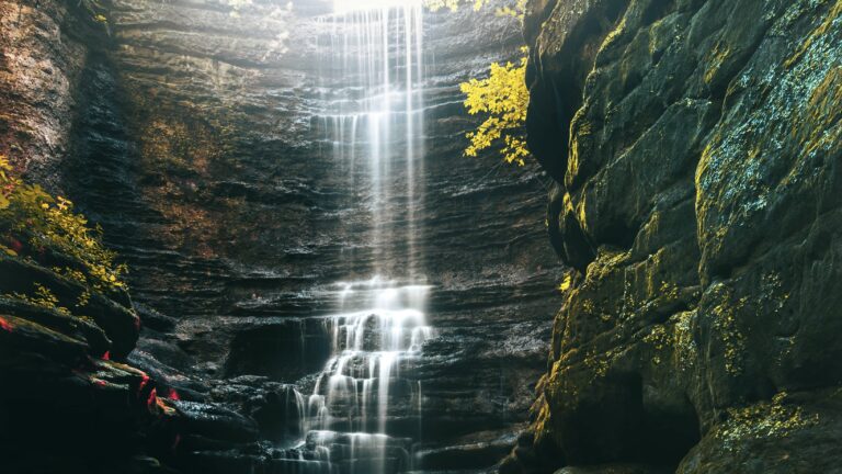Illinois River Falls