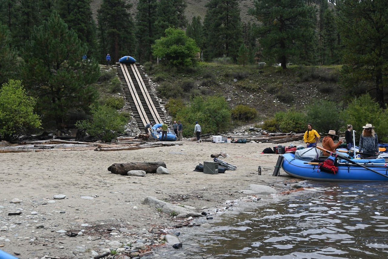 Middle Indian Creek Falls