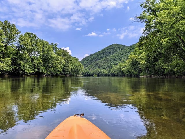 Put-in - Locher Landing in Glasgow, VA