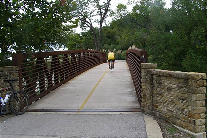 Put In & Take Out Trailhead Parking 