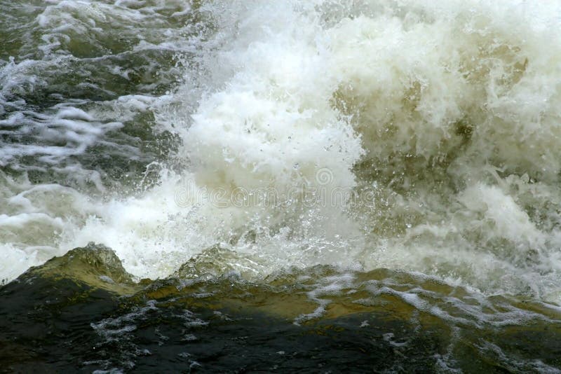 Weir 3