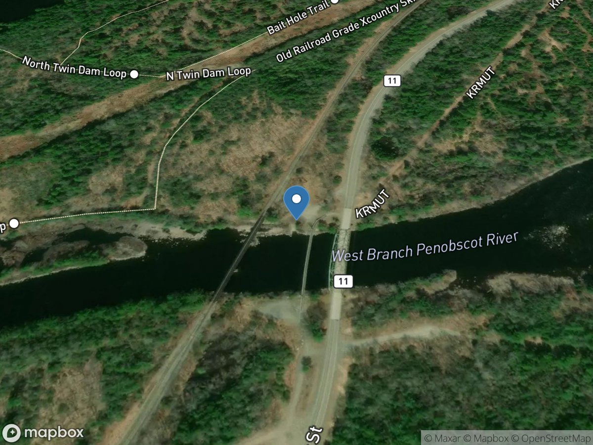 Quakish Lake (Green Bridge)