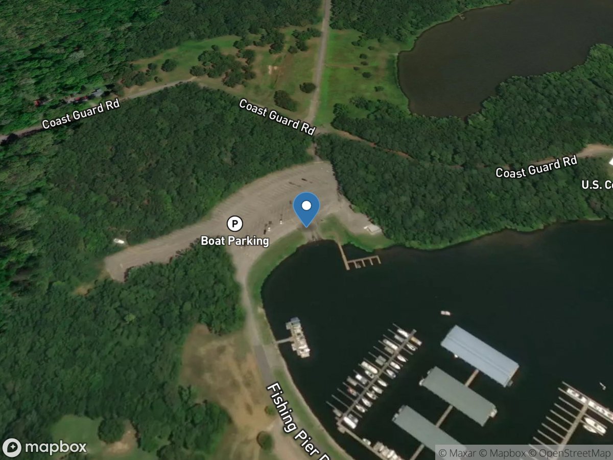 Paris Landing State Park Marina