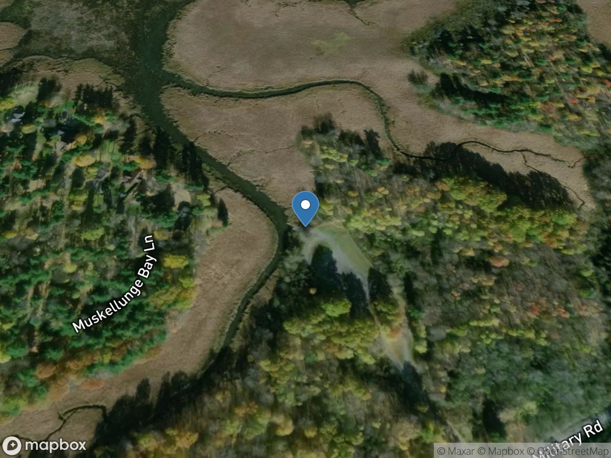 Muskellunge Bay