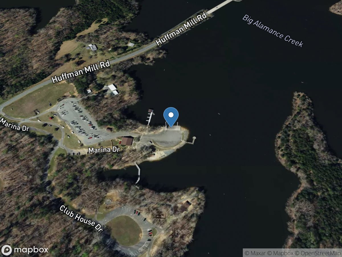 Lake Mackintosh Marina