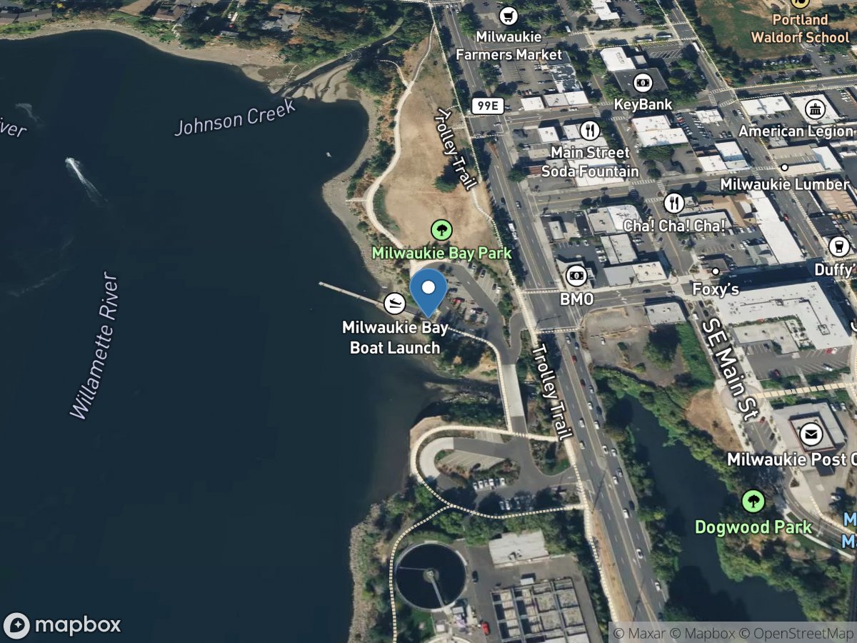 Milwaukie Riverfront Park