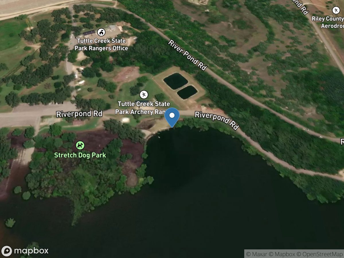 Tuttle Creek-Canoe Dock