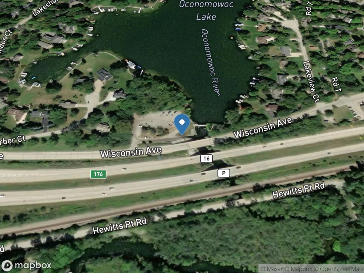 Upper Oconomowoc Lake