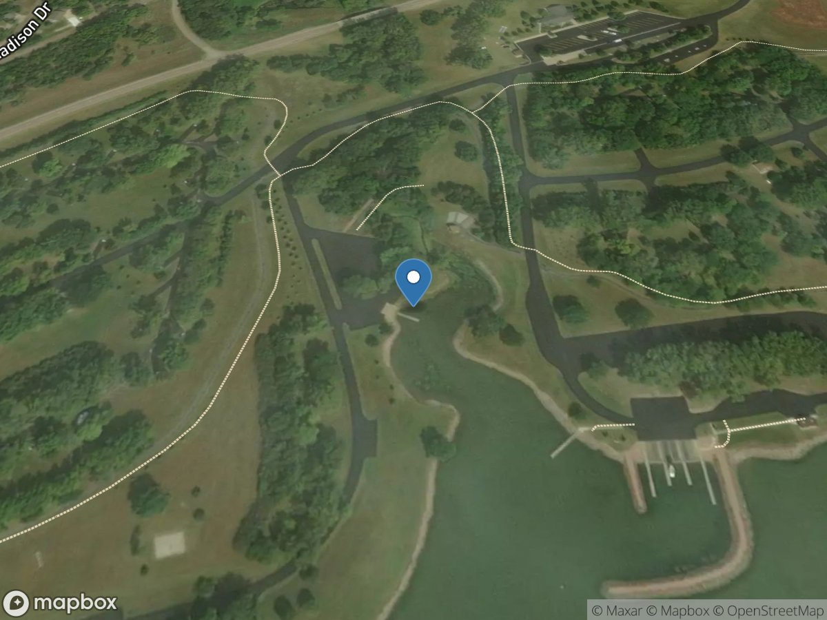 Lewis and Clark Recreation Area - West Midway