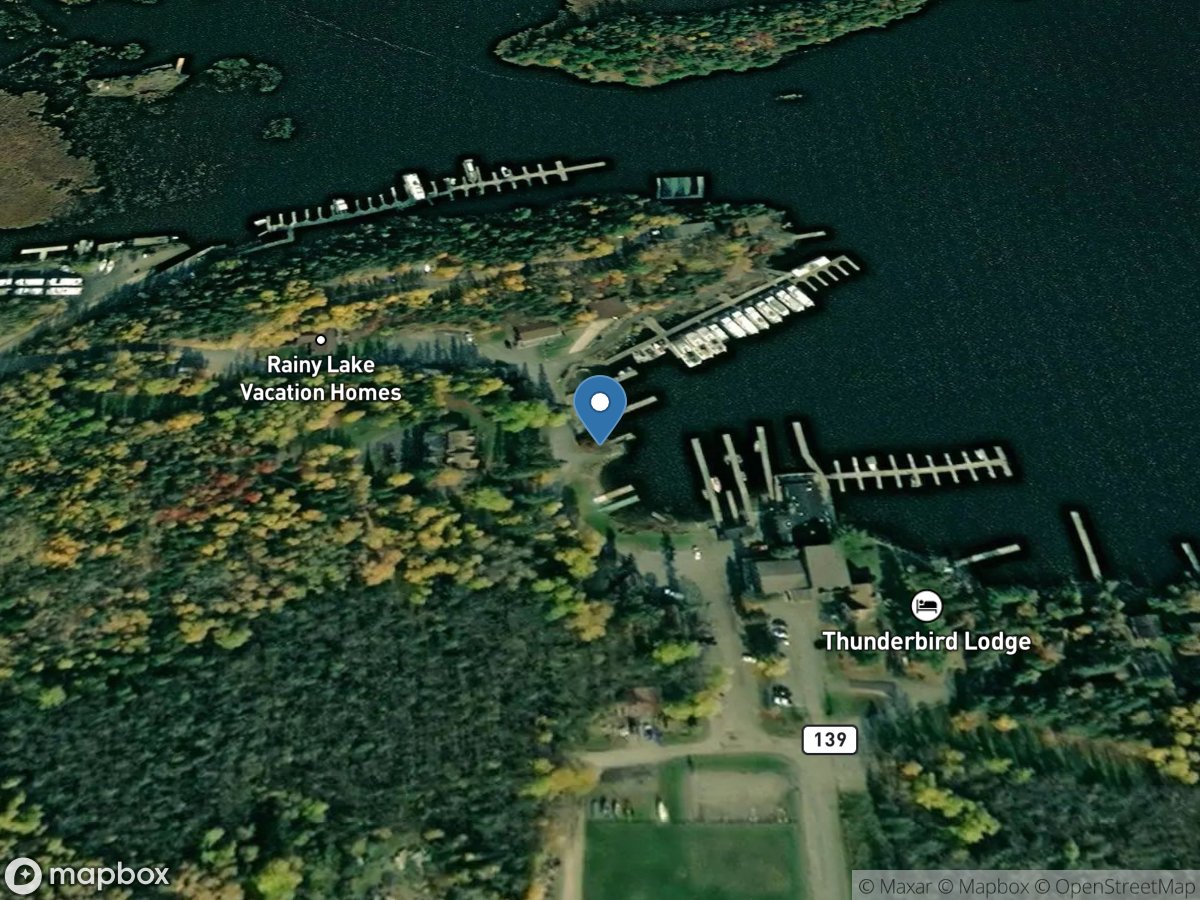 Rainy Lake Houseboats