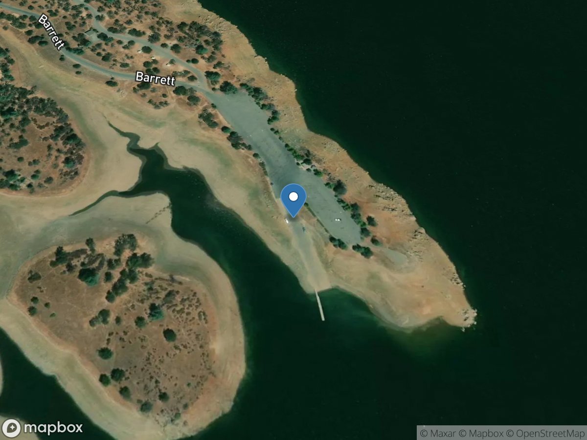 Lake McClure - Barrett Cove