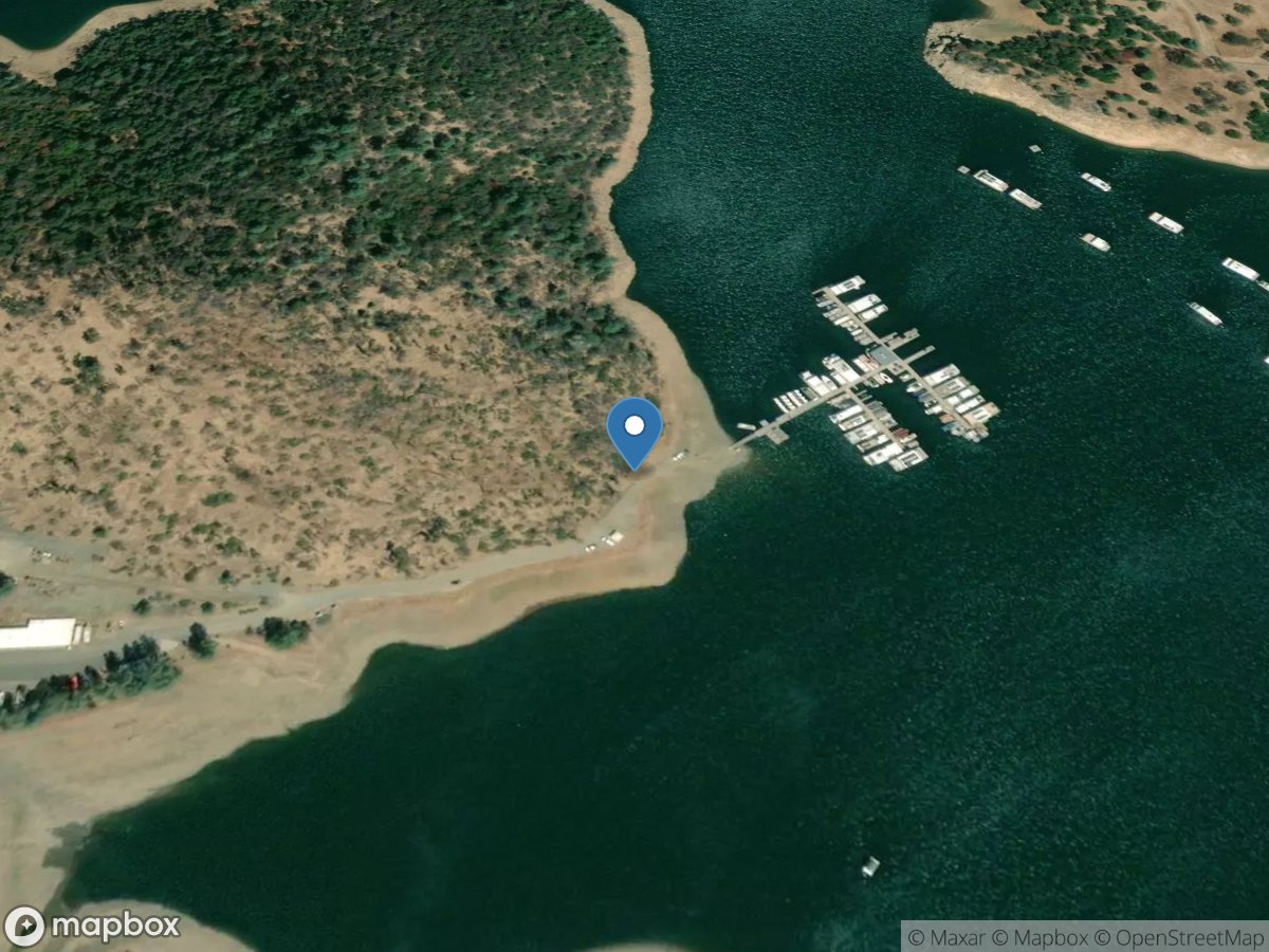 Moccasin Point Marina