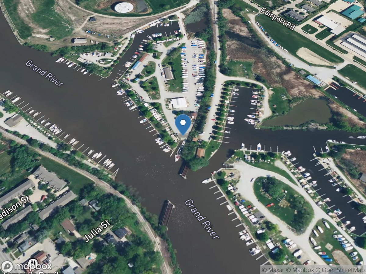 Fairport Harbor Yacht Club