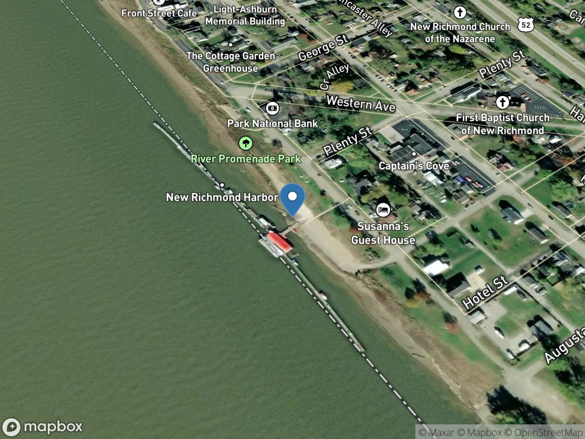 Steam Boat Marina & Riverfront Cafe