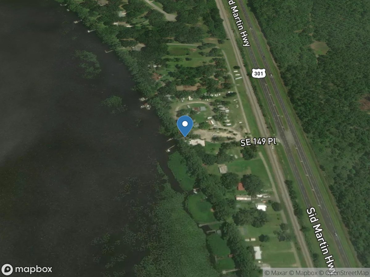 Lochloosa Harbor Fish Camp