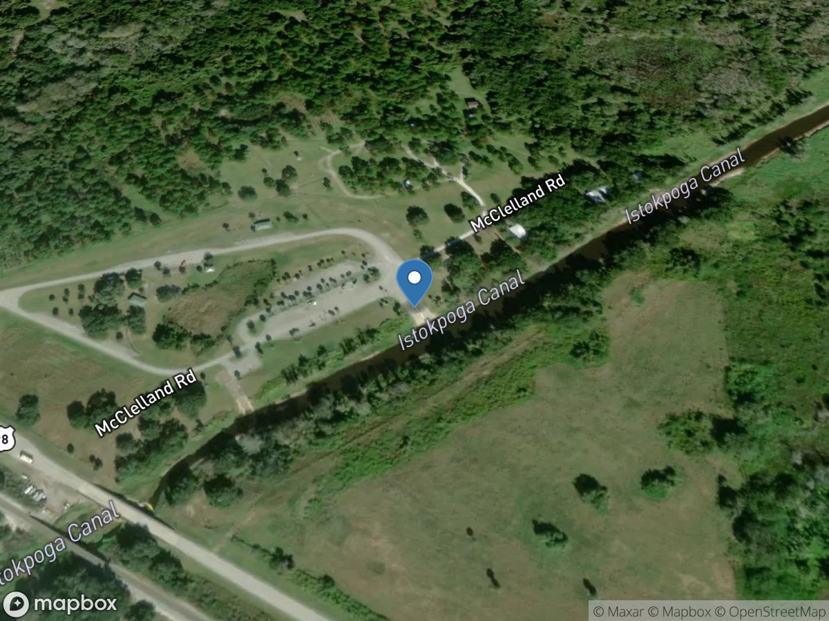 Istokpoga Canal Boat Ramp Area - Outboard Ramp