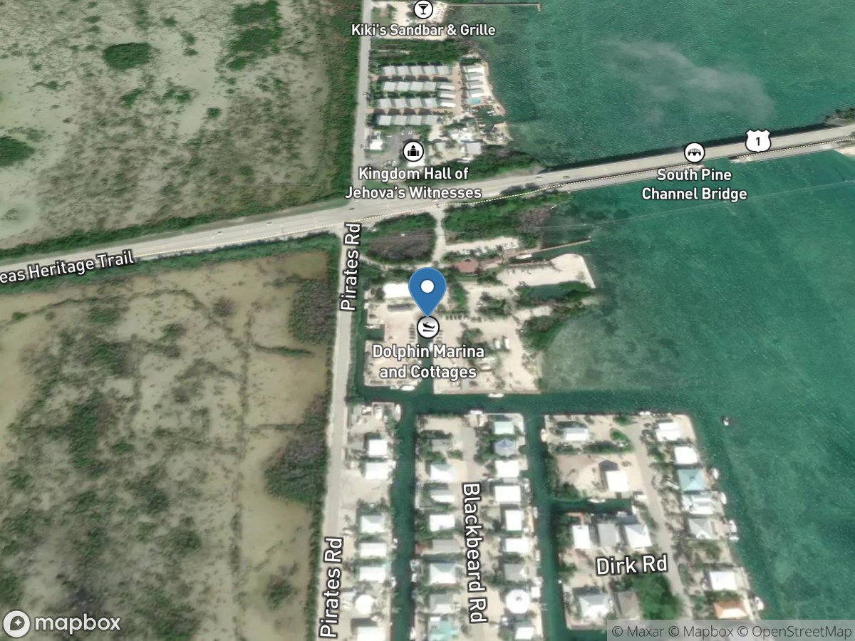 Dolphin Marina and Cottages