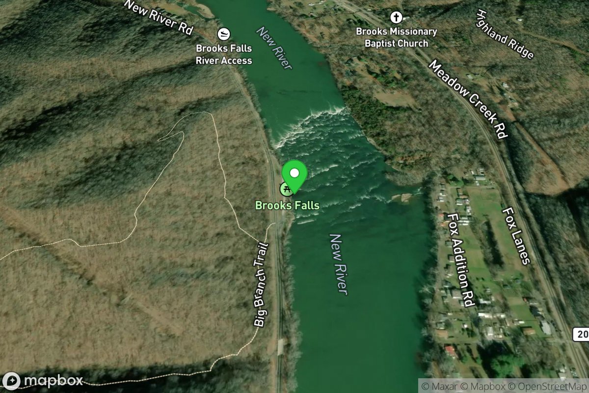 Brooks Play wave - Brooks Falls Roadside Park