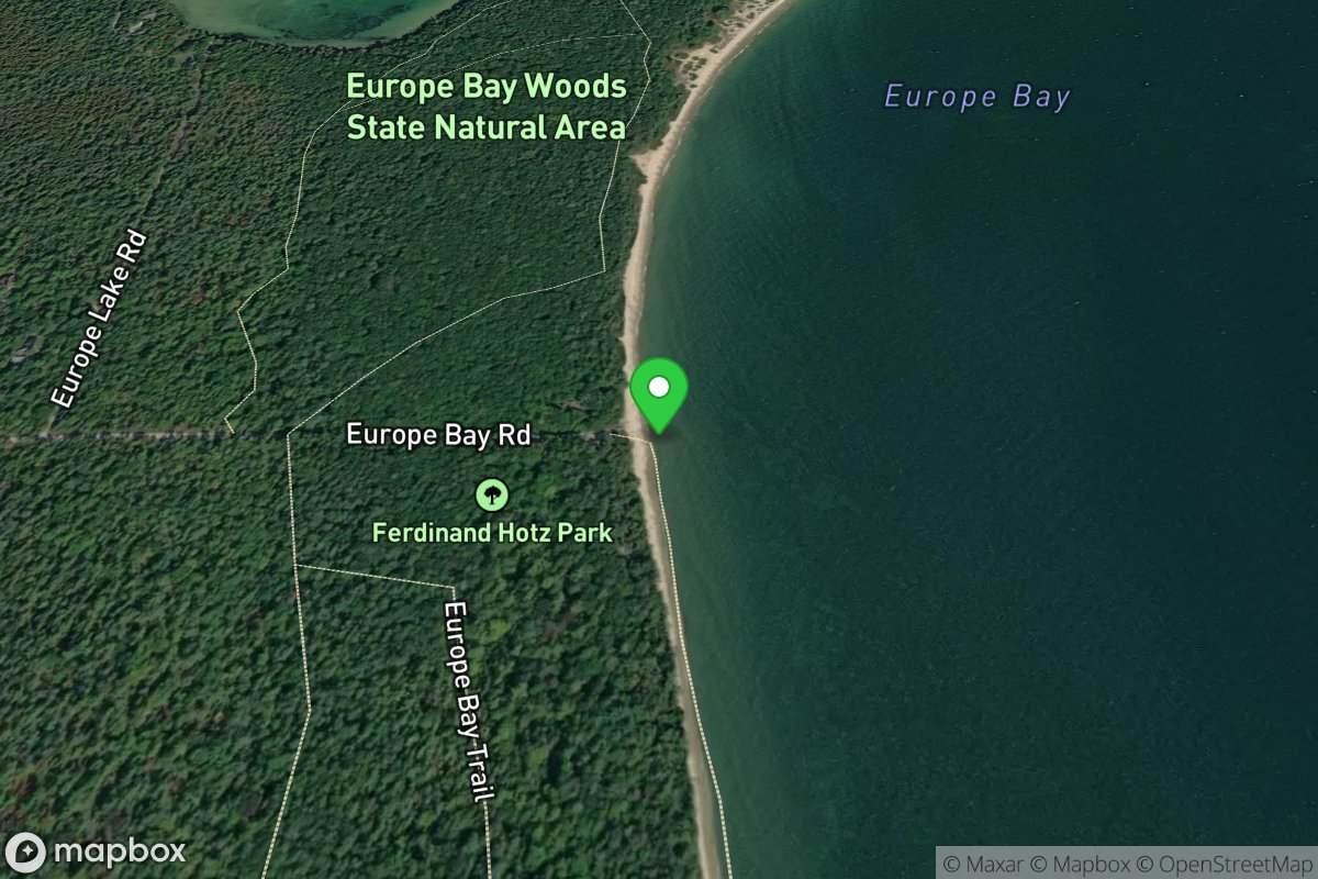 Hotz Memorial Town Park (Ferninand Hotz Park)