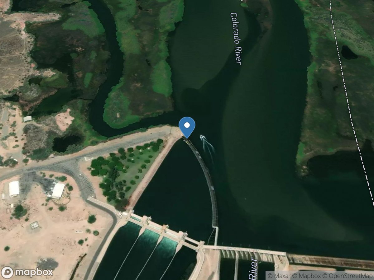 Colorado River above Imperial DAM, AZ-CA location
