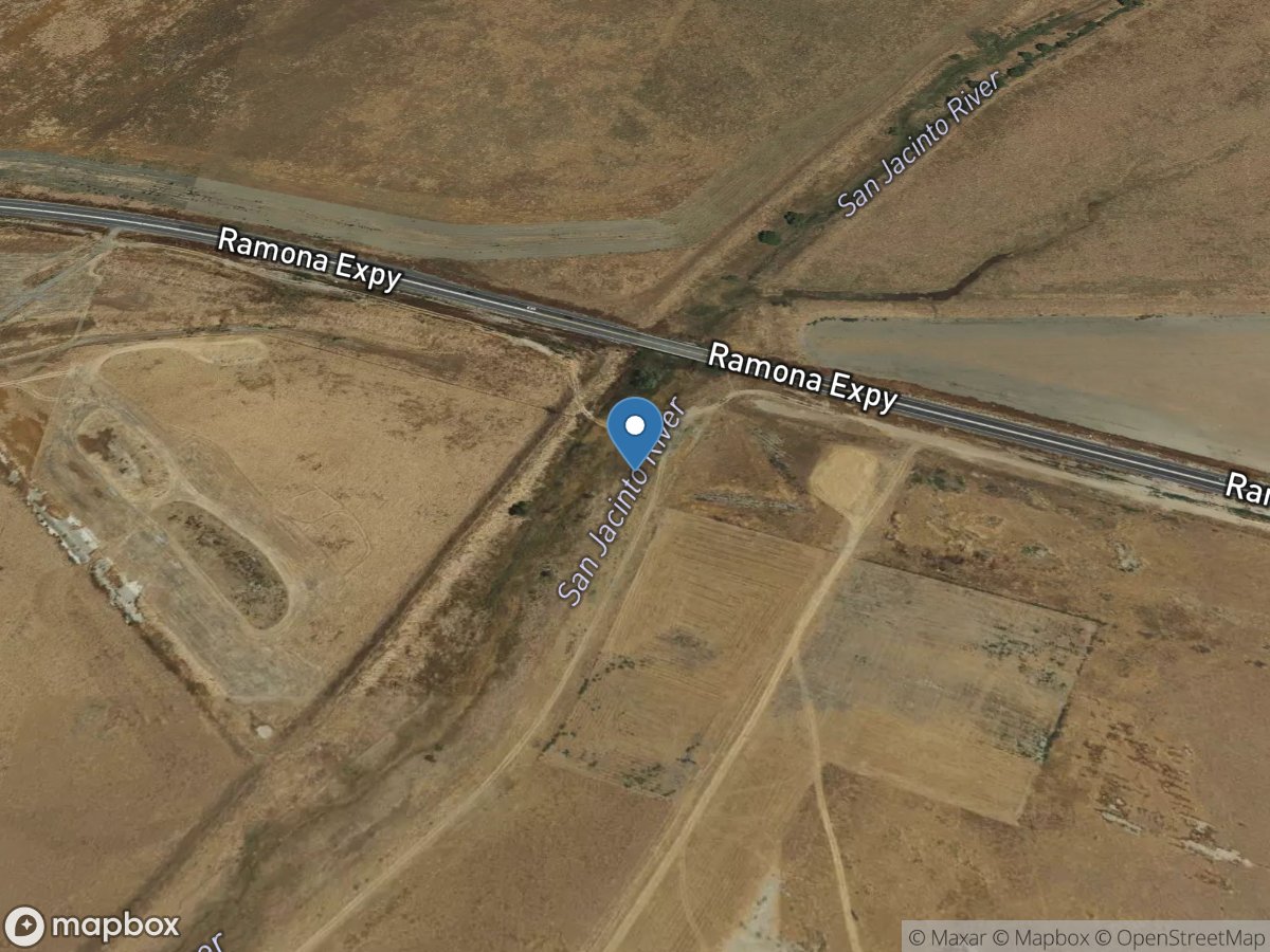 San Jacinto River a Ramona Expressway near Lakeview CA location