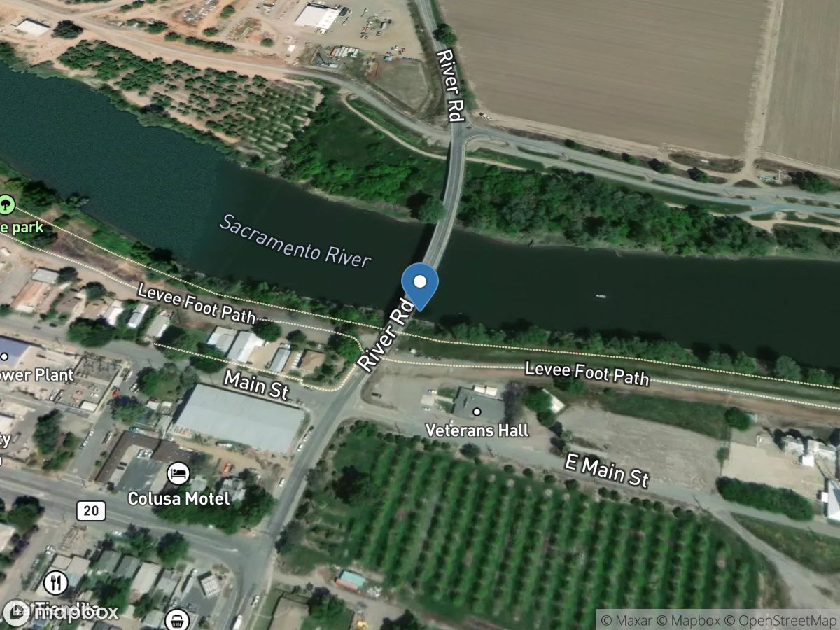 Sacramento River a Colusa CA location