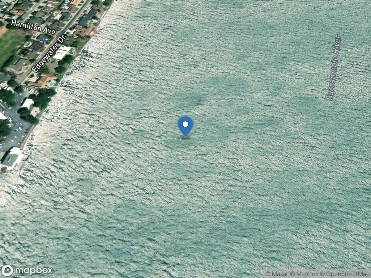 Sacramento River a Rio Vista CA location