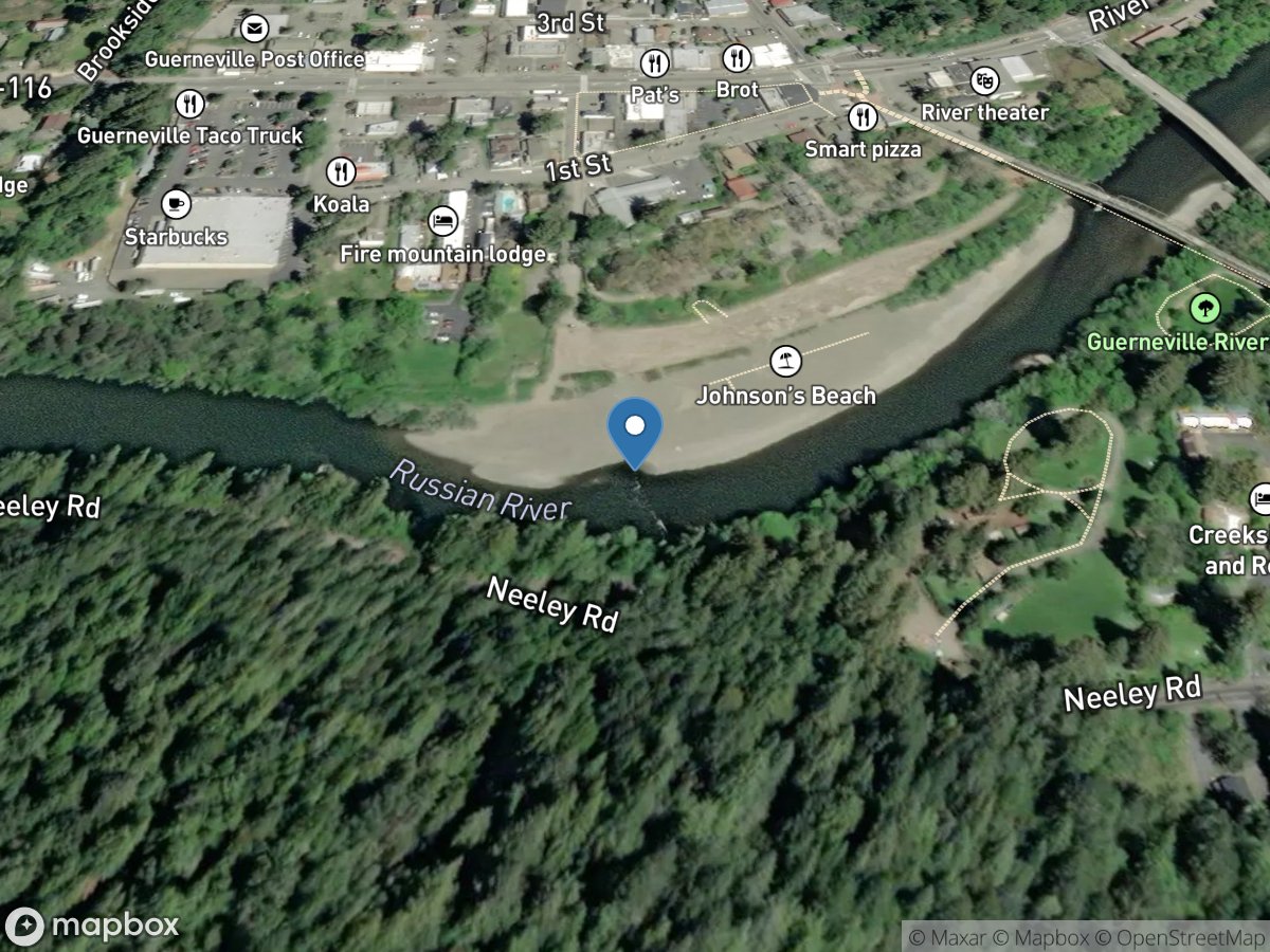 Russian River a Johnsons Beach a Guerneville CA location