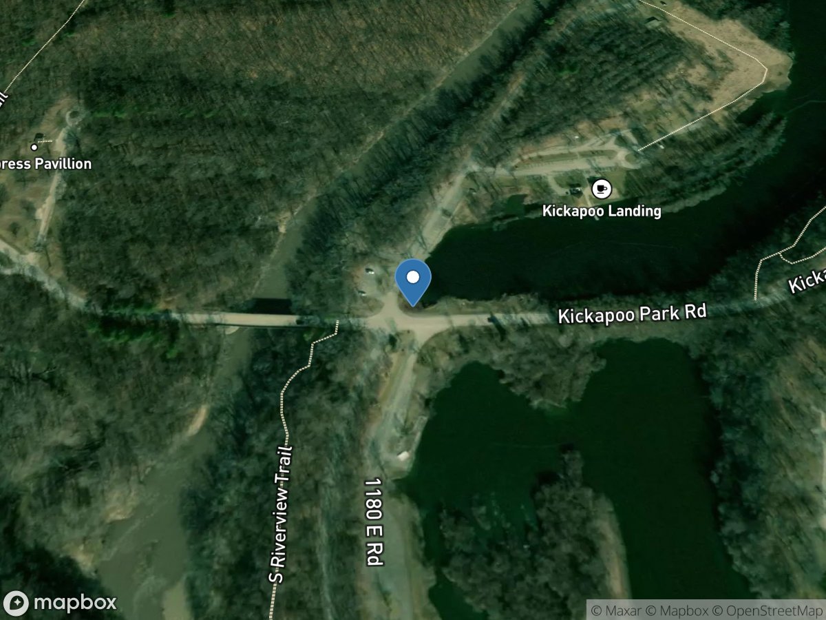 Middle Fork Vermilion River above Oakwood, IL location