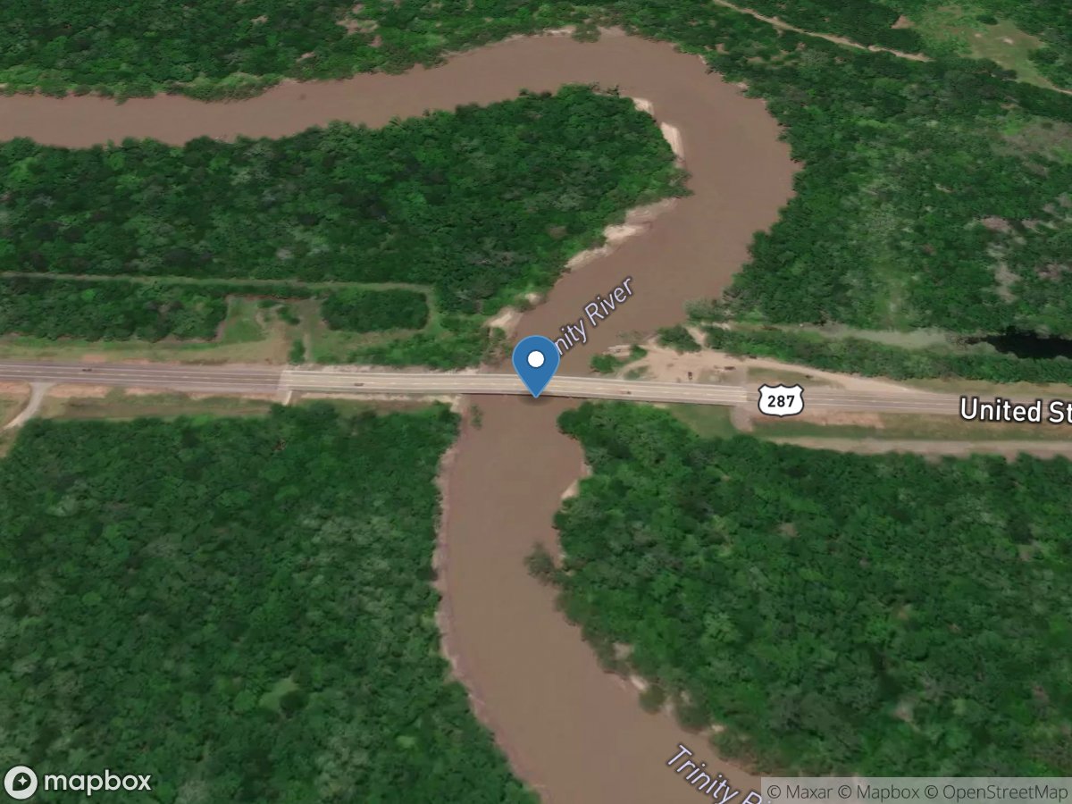 Trinity Rv at Highway 287 near Cayuga, TX location