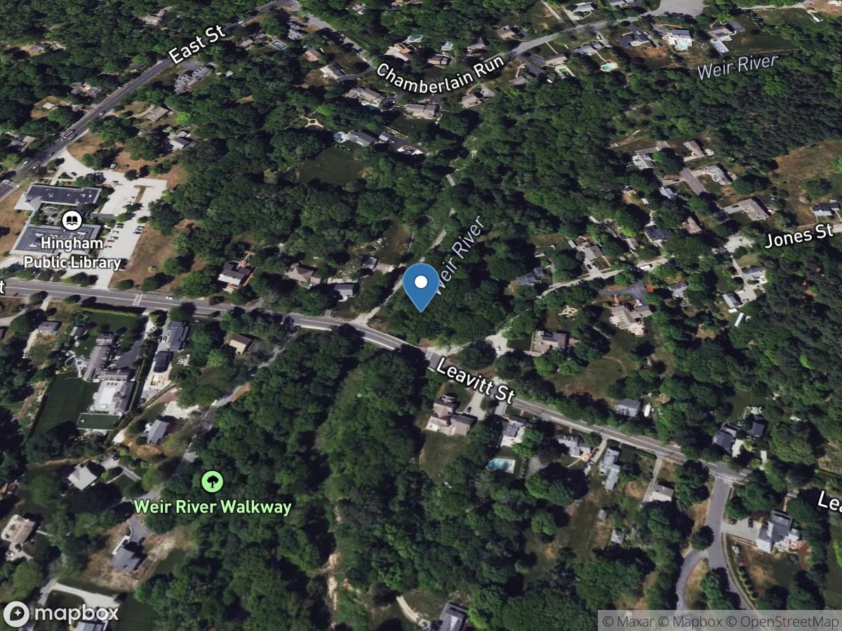 Weir River at Leavitt Street at Hingham, MA location