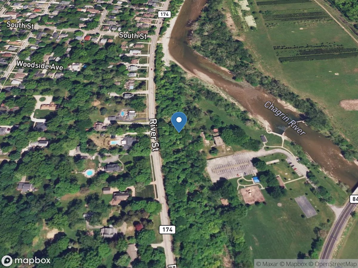 Chagrin River at Willoughby OH location