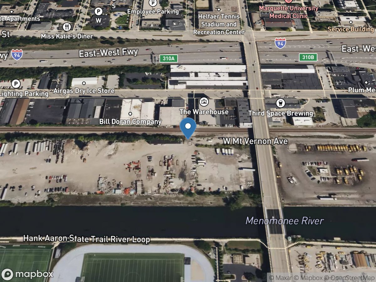 Menomonee River at 16th Street at Milwaukee, WI location