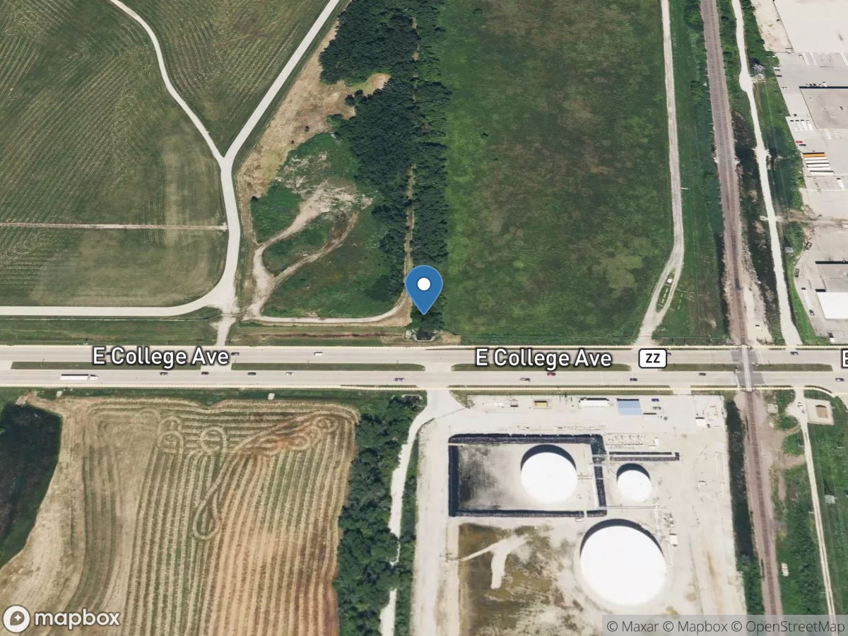 Oak Creek Tributary @ College Avenue at Milwaukee, WI location