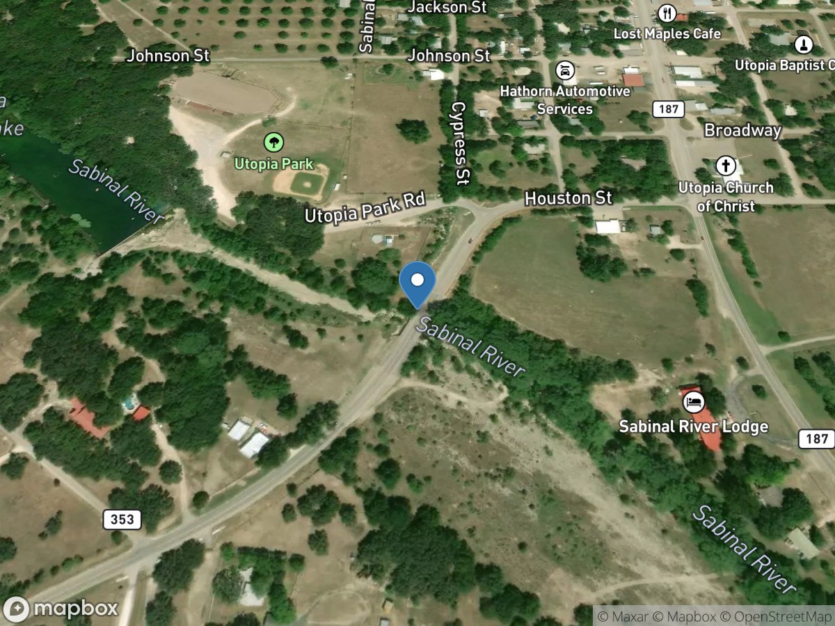 Sabinal Rv at Utopia, TX location