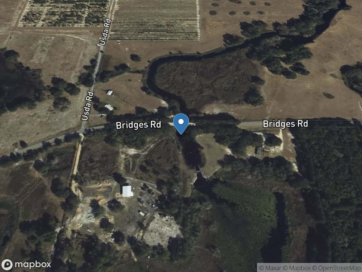 Palatlakaha River below Structure M-5 near Okahumpka, FL location