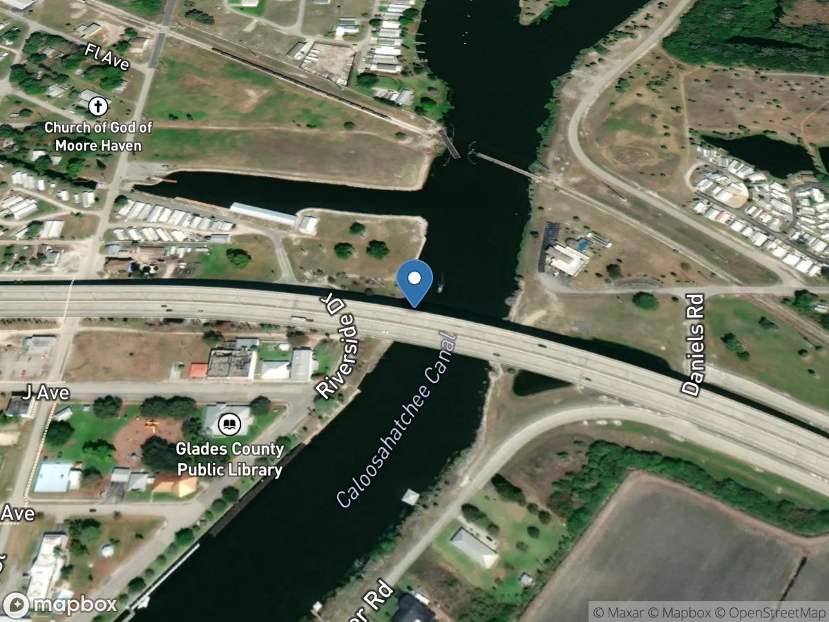 Caloosahatchee Canal Dws of S-77 at Moore Haven FL location