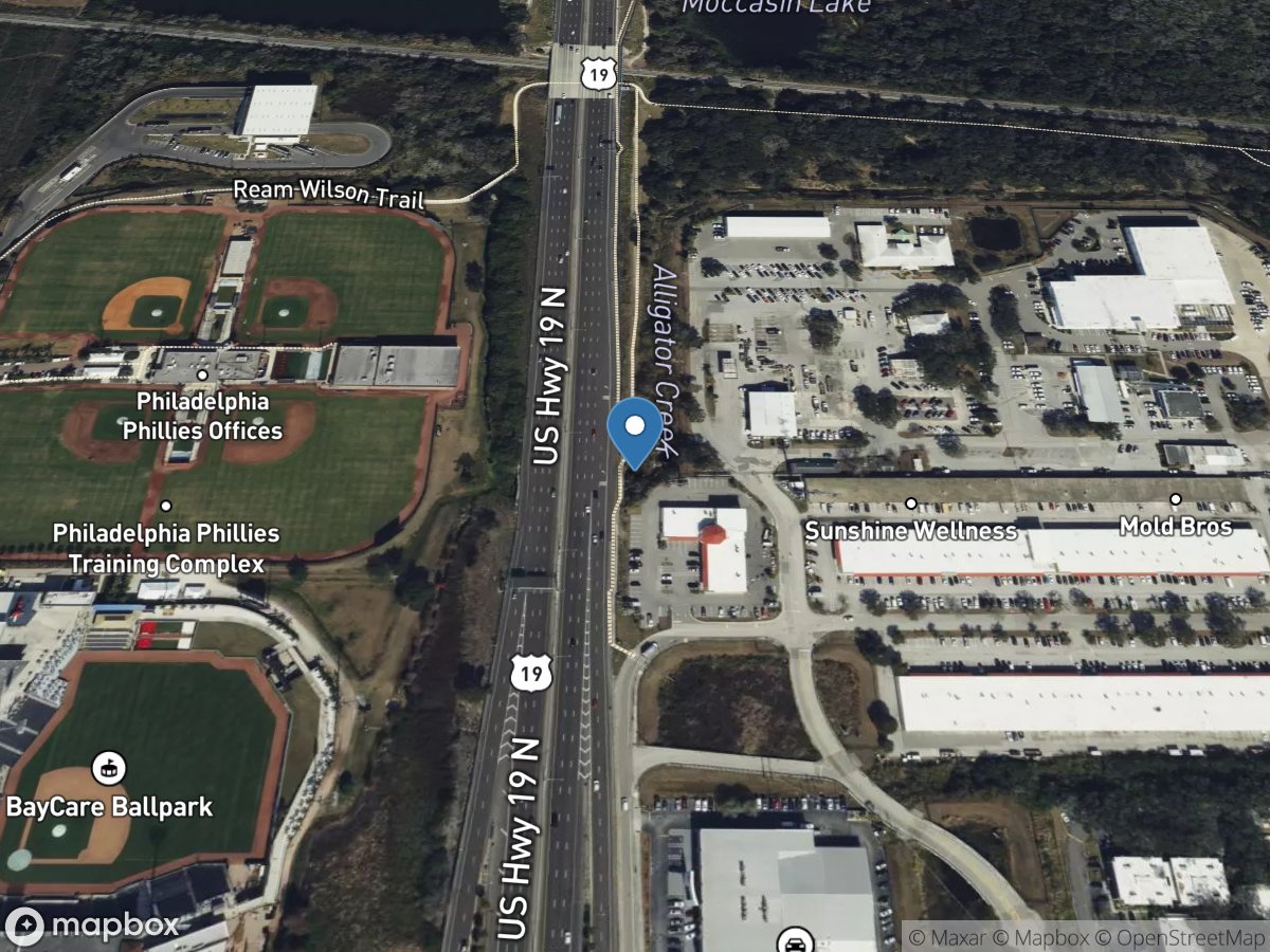 Alligator Creek at Highway 19 at Clearwater FL location