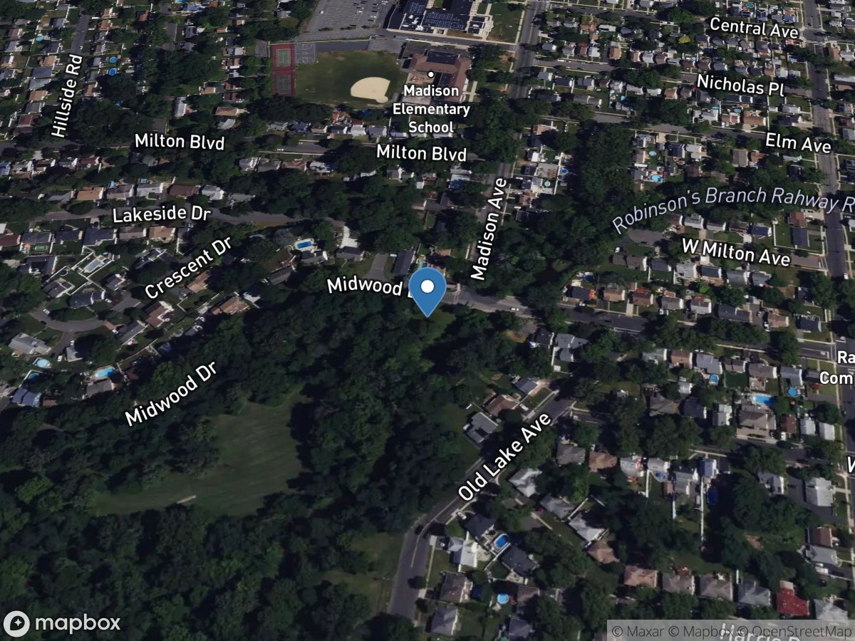 Robinsons Branch at Maple Avenue at Rahway NJ location