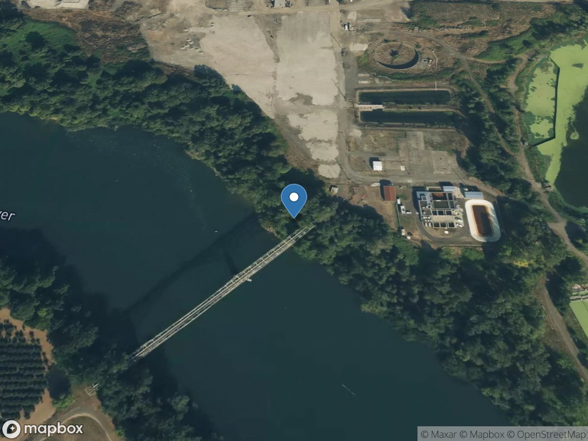 Willamette River at Newberg, OR location