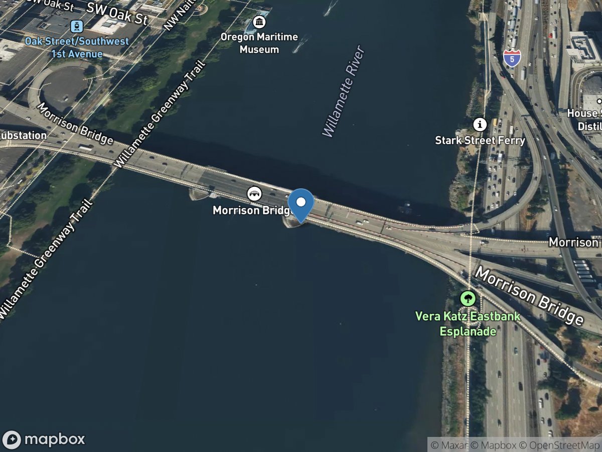 Willamette River at Portland, OR location